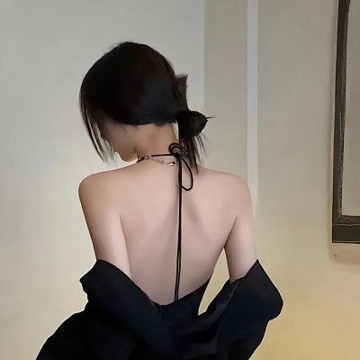 血仍未冷